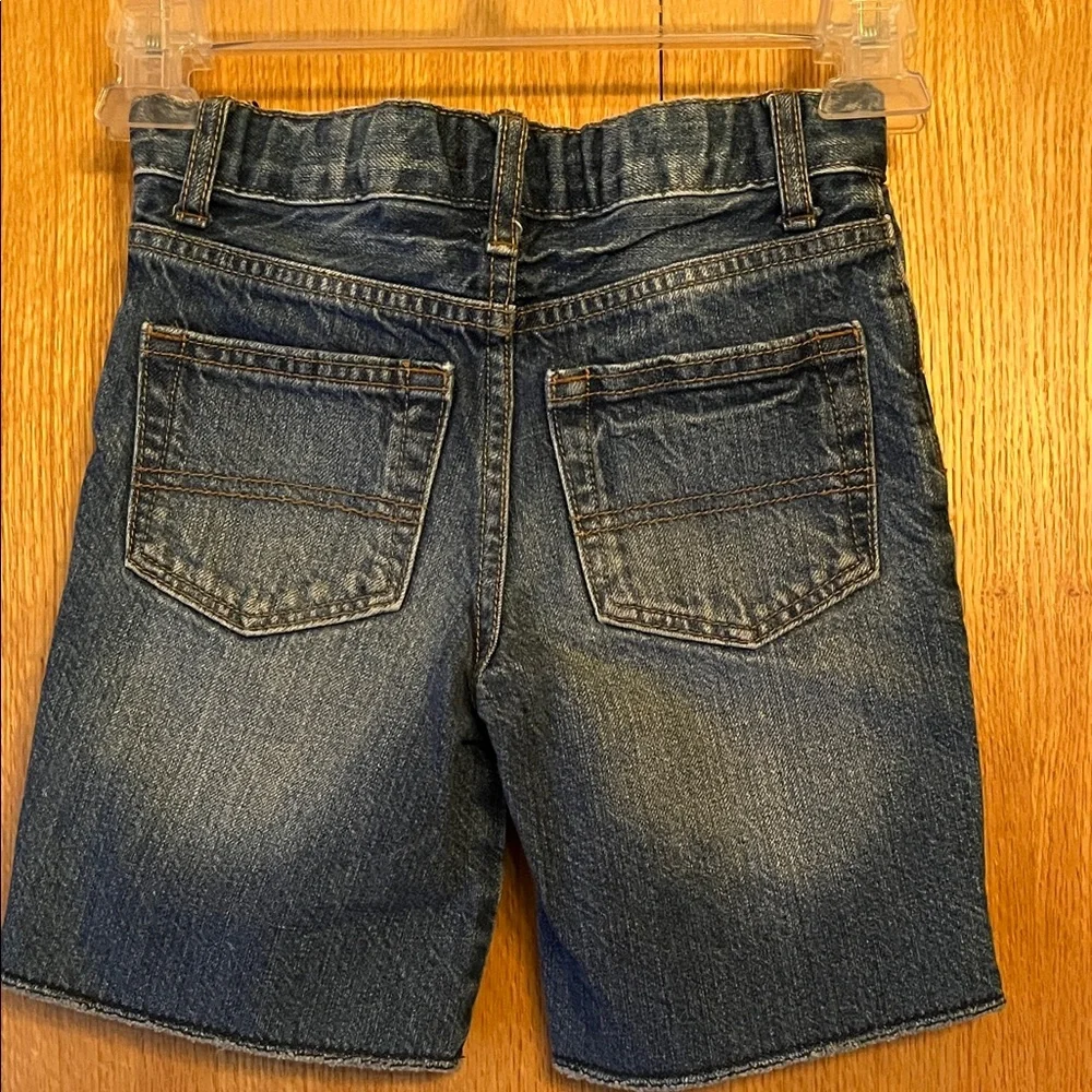 OshKosh B'gosh 7 boys Blue 100% Cotton Denim Jean Shorts adjustable waist EUC